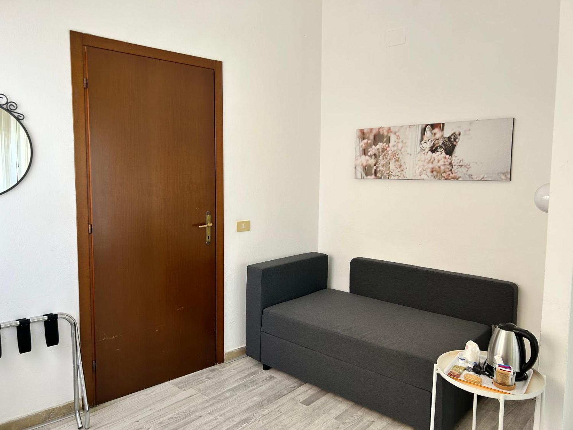 Hotel Cecile Пиза Екстериор снимка